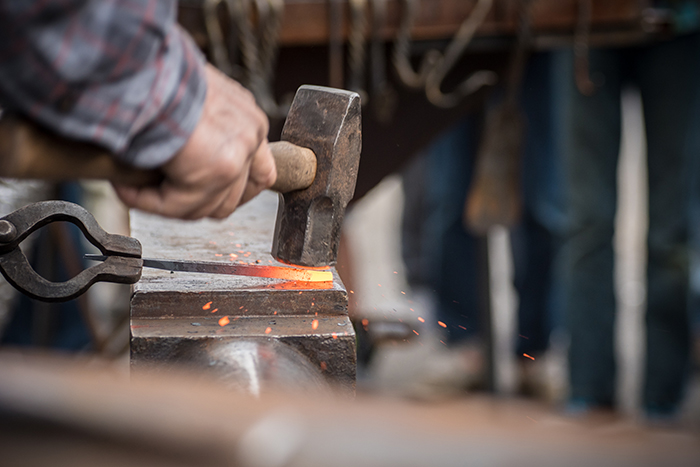 Blacksmithing at the Library with Columbia Fire & Iron – Spokane