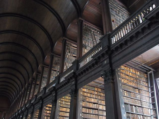 Old Library, Trinity College, Dublin, Ireland (July 2016). Image taken by antomoro.