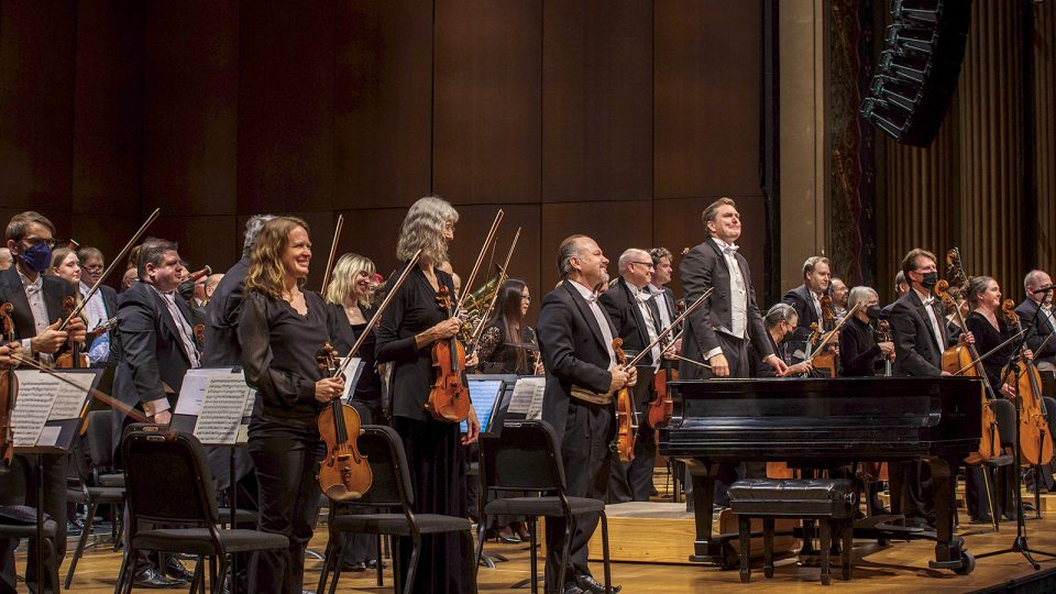 The Spokane Symphony with Musical Director James Lowe